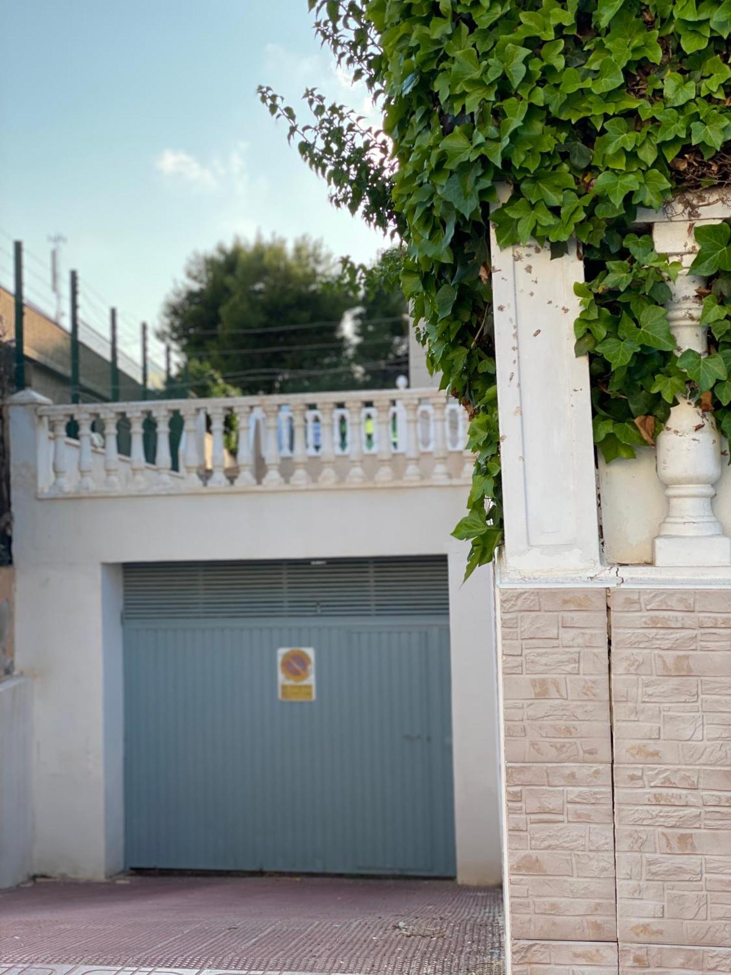 Torrevista Three Bedroom Apartment, Two Swimming Pools And Garage Torrevieja Exterior photo